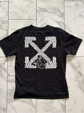 Off-White Seasonal Brick Laying Arrow Graphic Tee Virgil Abloh